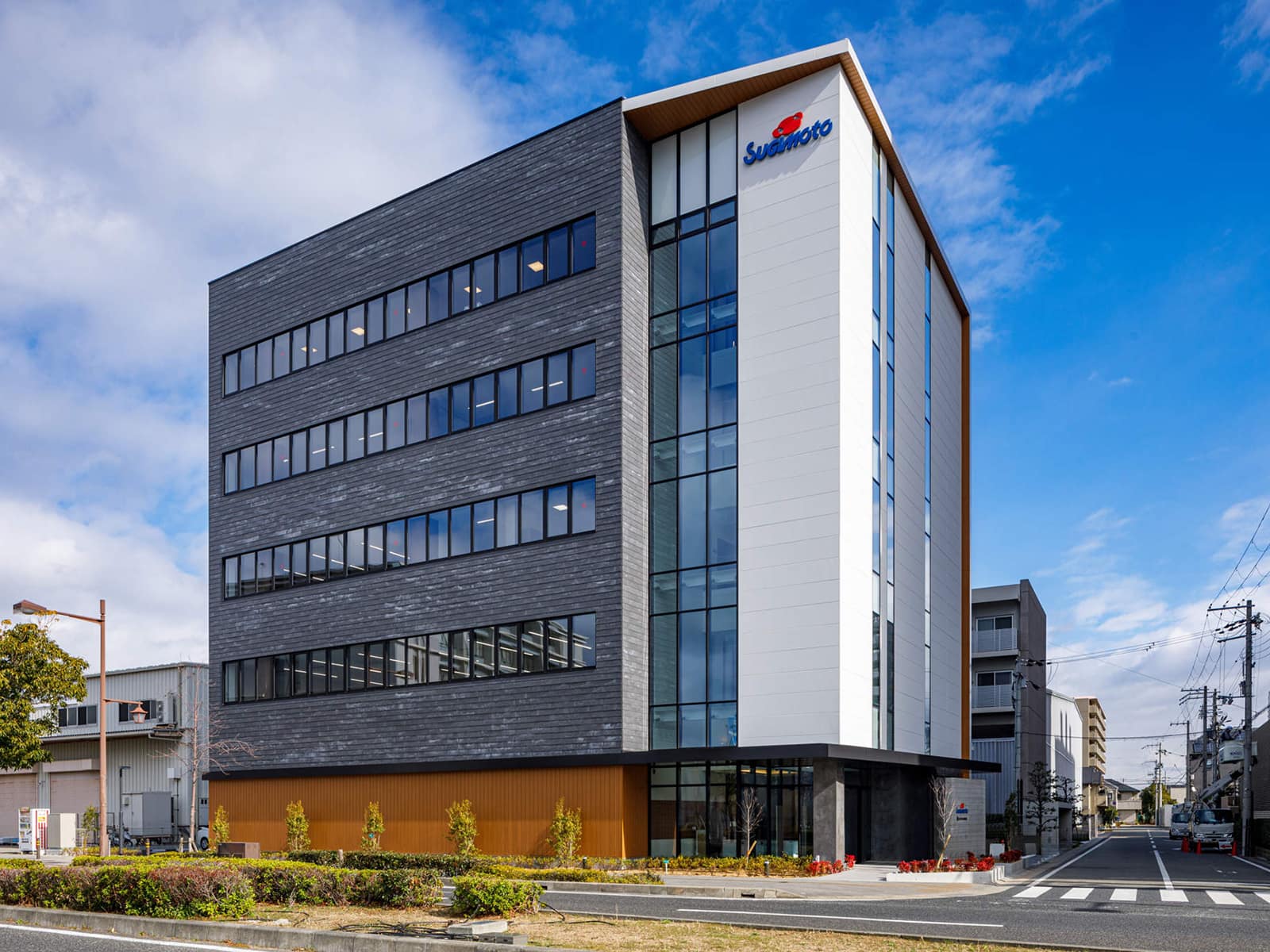 Office Buildings.4